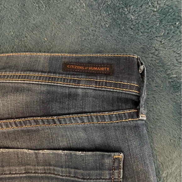 Citizen of Humanity Dani Cropped Straight leg Jean - Picture 2 of 8